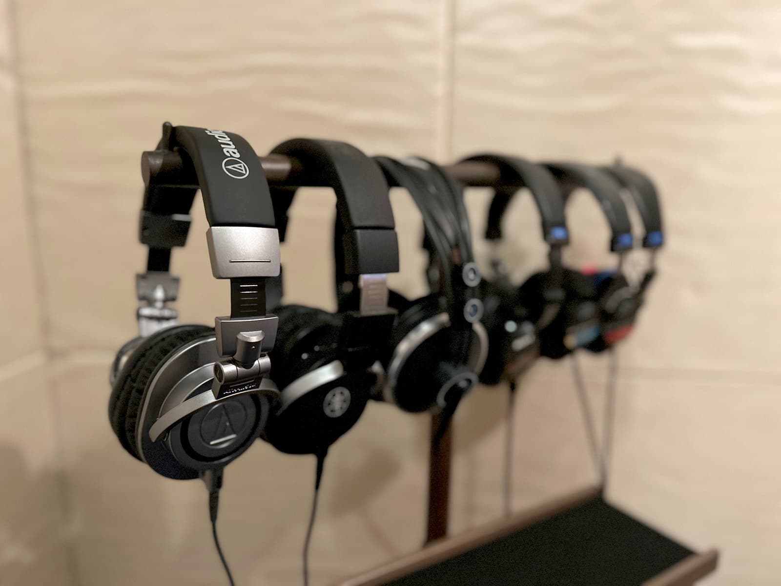 モニターヘッドホン画像